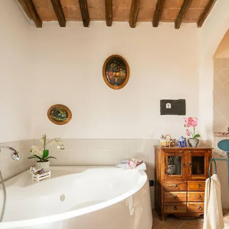Country house Podere Palazzolo (adults Only) *